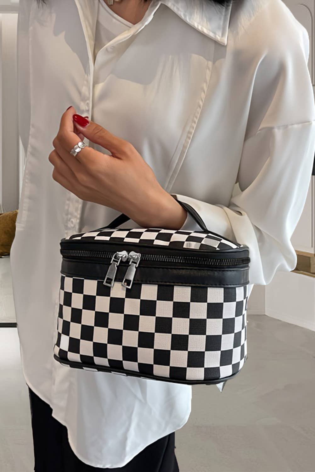 Checkered Zipper Large Cosmetic Bag with Handle