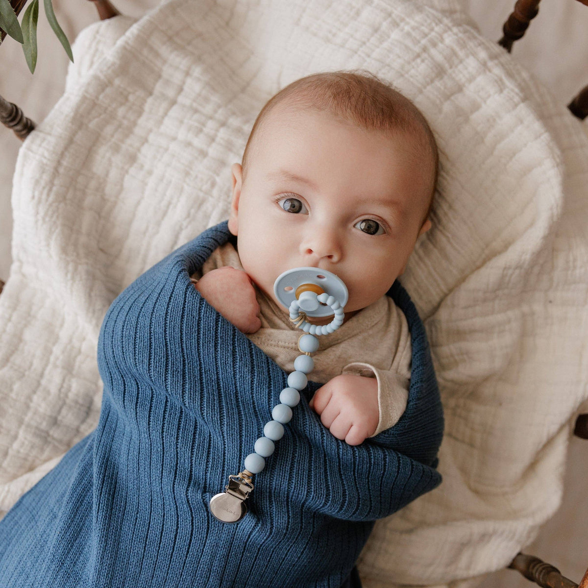 Luladream Pacifier and Clip Set for Baby Comfort and Convenience