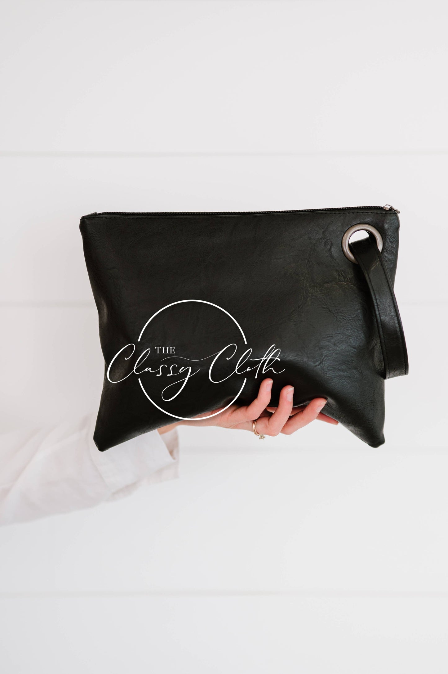 Trendy Clutch - Solid Black