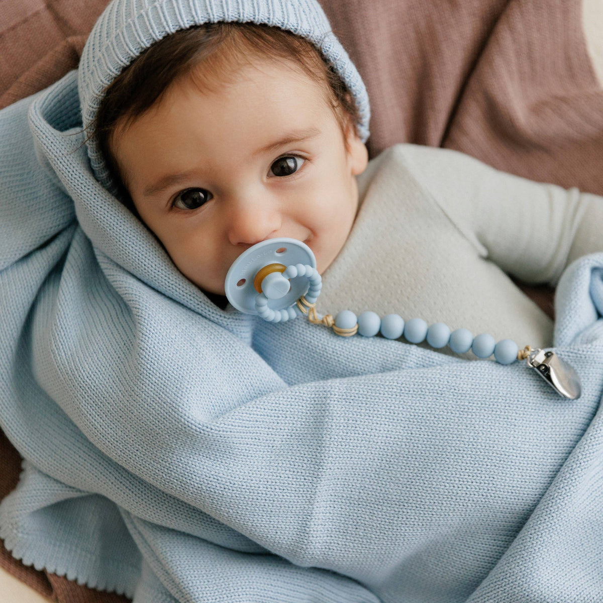 Luladream Pacifier and Clip Set for Baby Comfort and Convenience