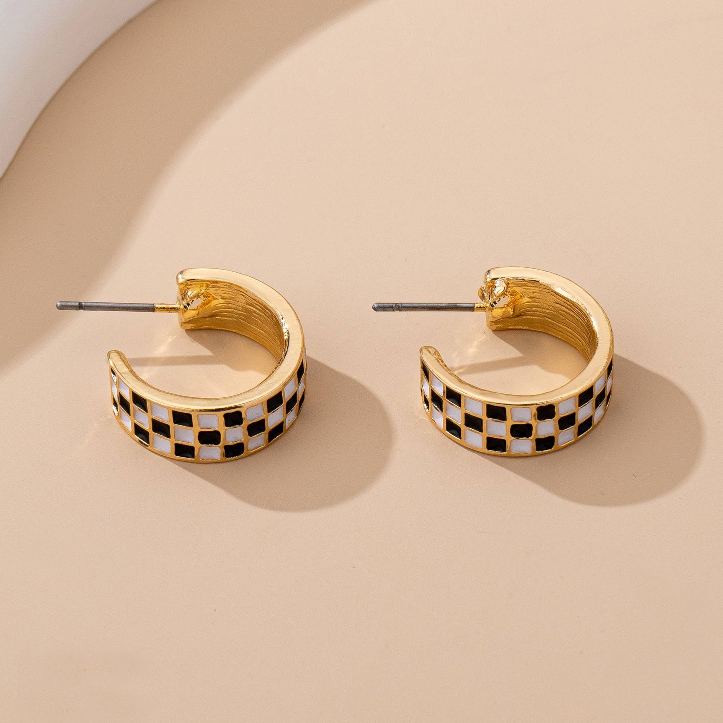Checkered Huggie Hoop Earrings