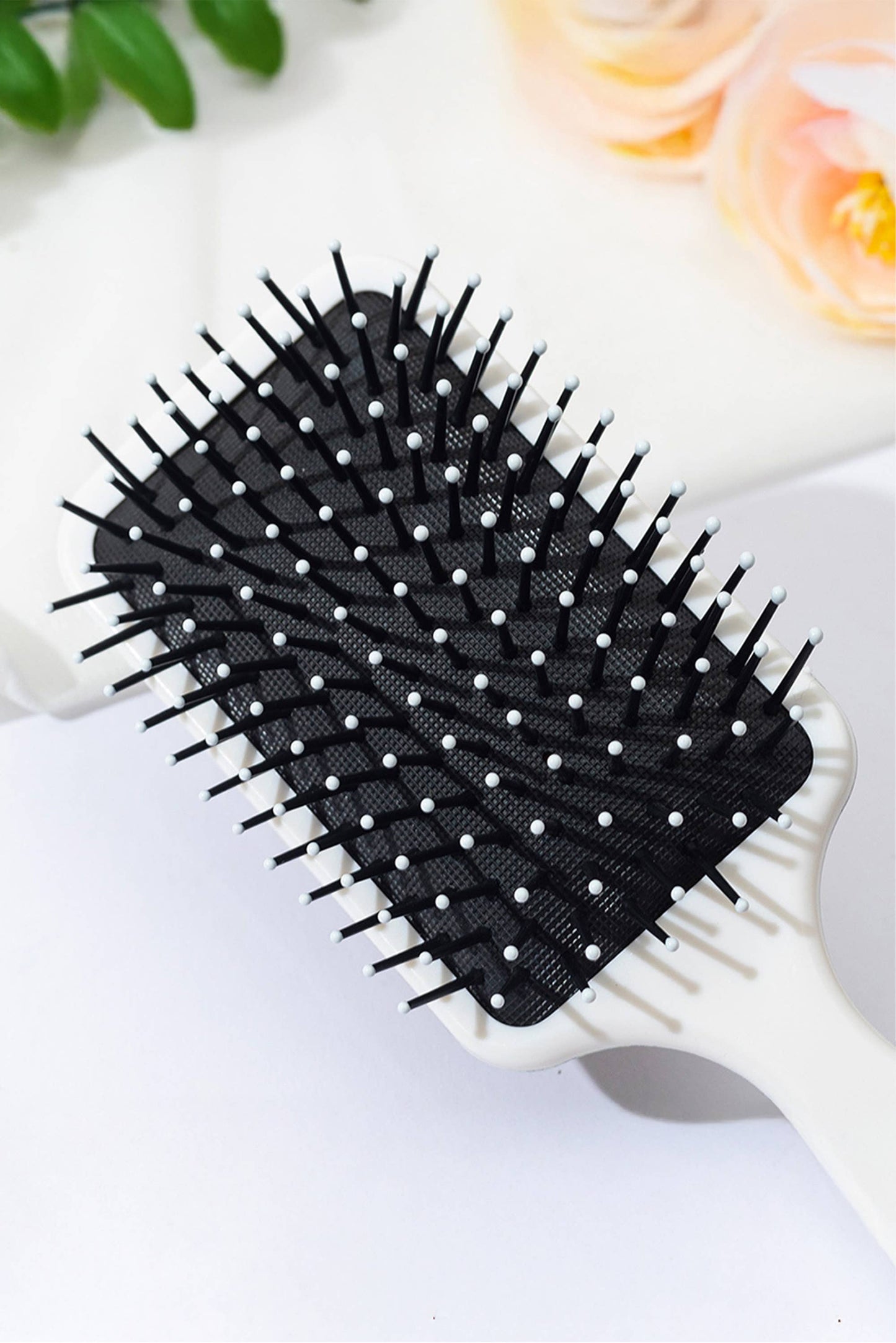 Checkered Air Cushion Comb