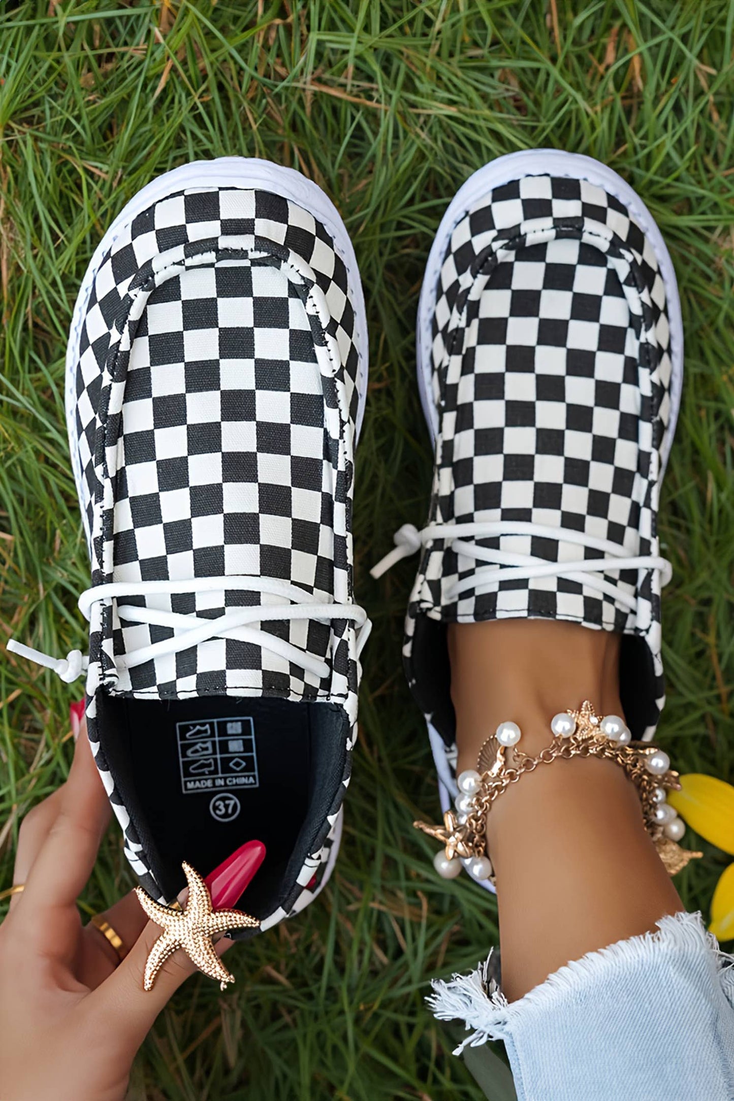 Checkered/ Leopard Print Lace-up Detail Flat Shoes