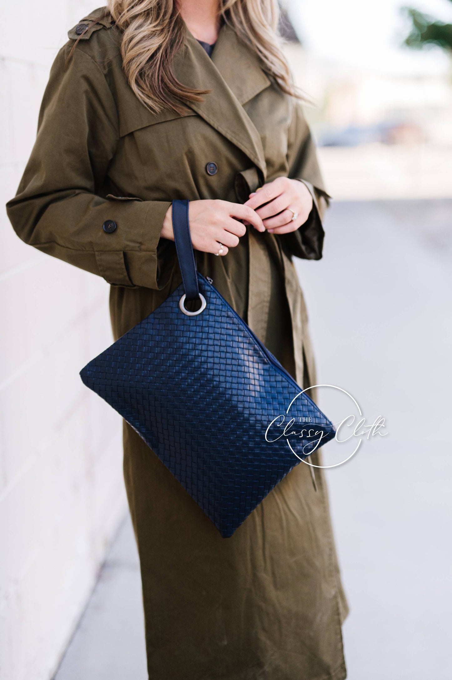 Trendy Clutch - Weave Navy