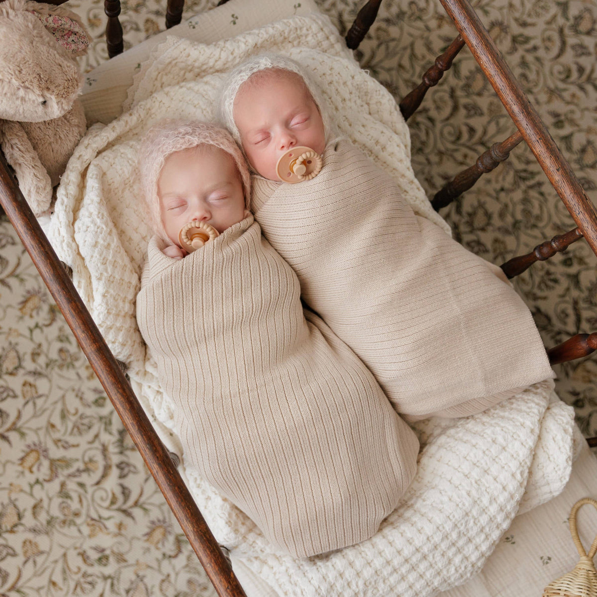 NEW! 100% Luxury Organic Cotton Ribbed Baby Swaddle Blanket