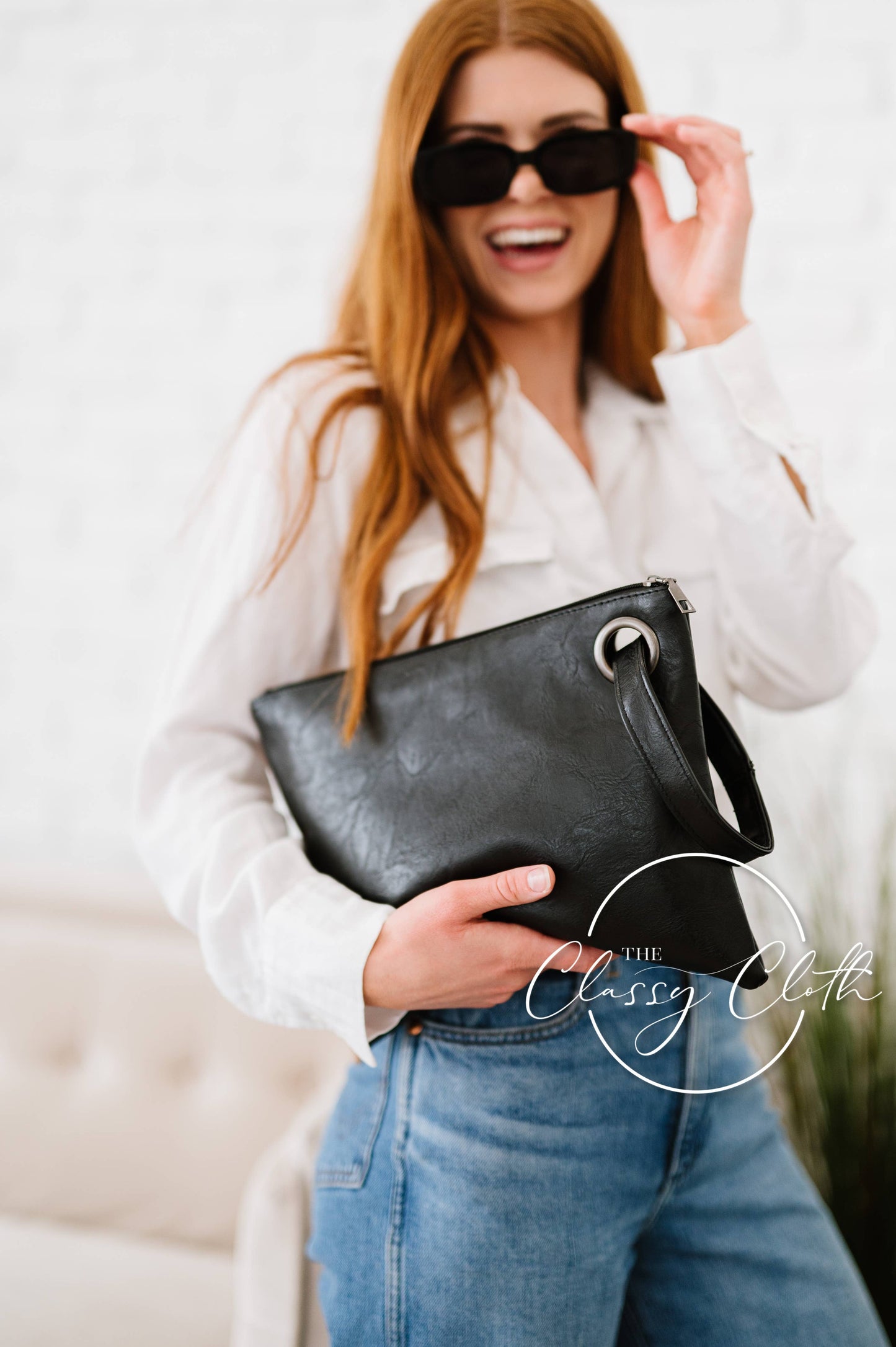 Trendy Clutch - Solid Black
