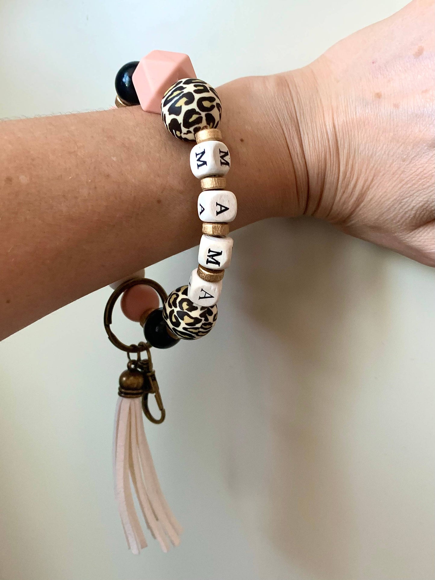 Mama Beaded Wristlet Keychain/Leopard Mama Key Ring