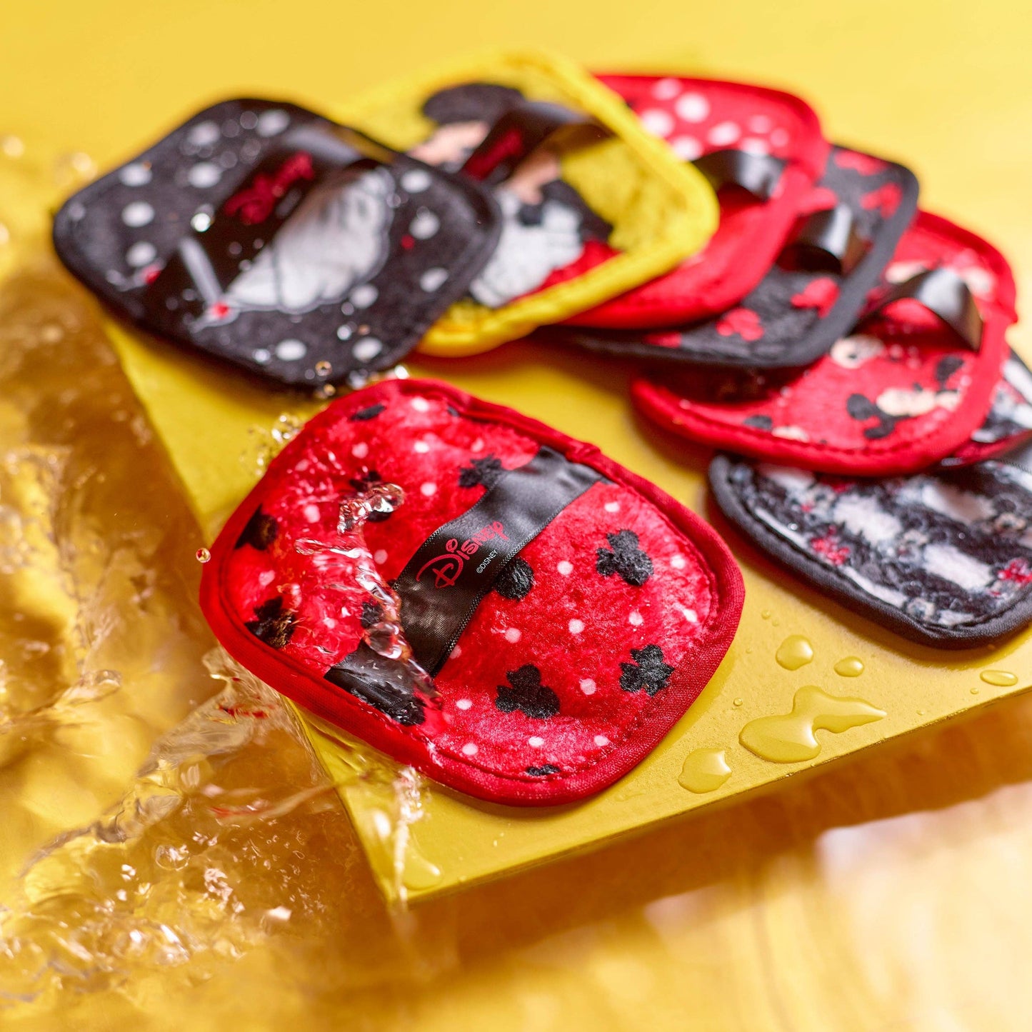 Mickey & Minnie 7-Day Gift Set © Disney